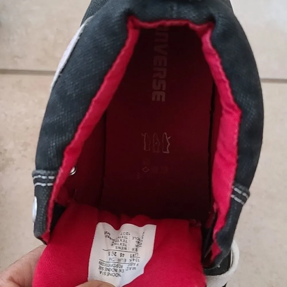 COPY -‎ High top converse size 11
